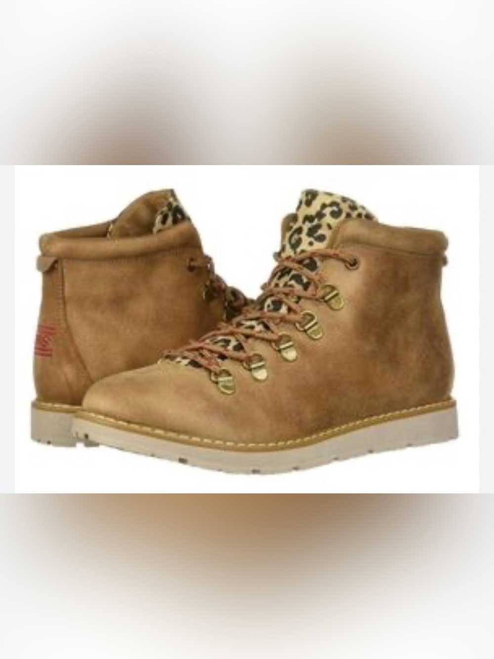 NWT Skechers Women’s Bobs Alpine - Mt Gato Size 7.5